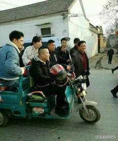 网红爆料三轮车视频播放,引发网友热议!  第2张 网红爆料三轮车视频播放,引发网友热议!  第2张